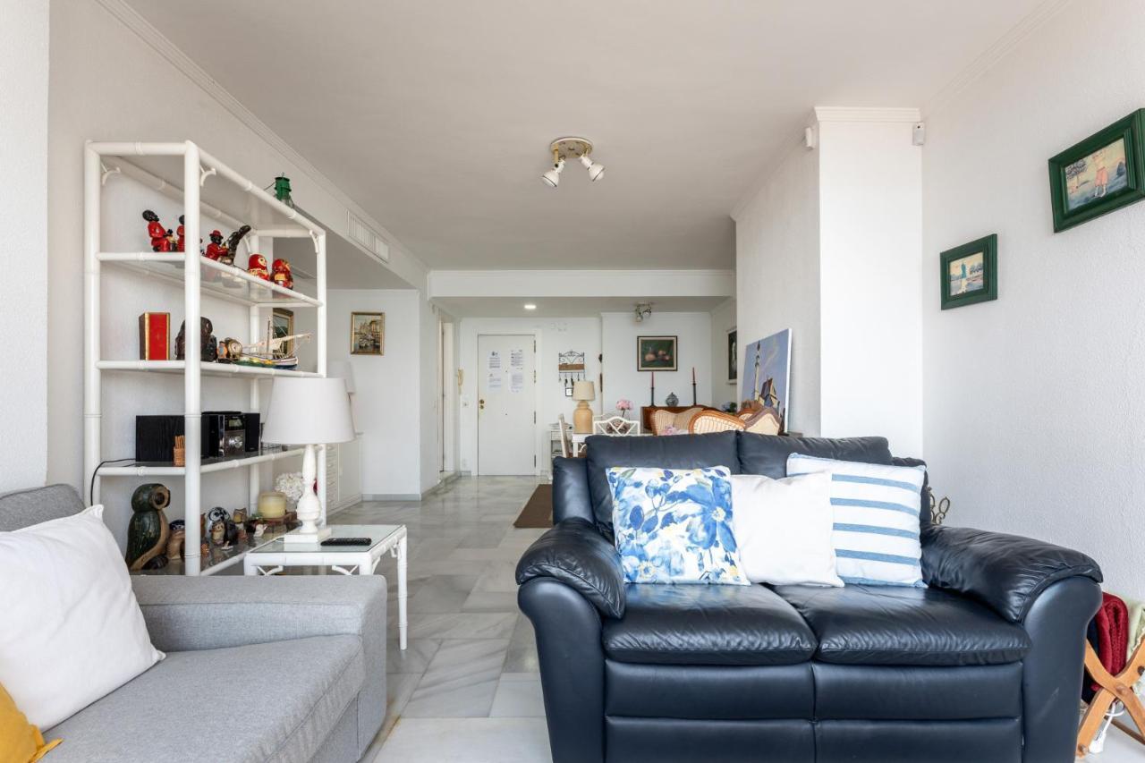 Malagasuite Torremolinos Seaside Penthouse Buitenkant foto