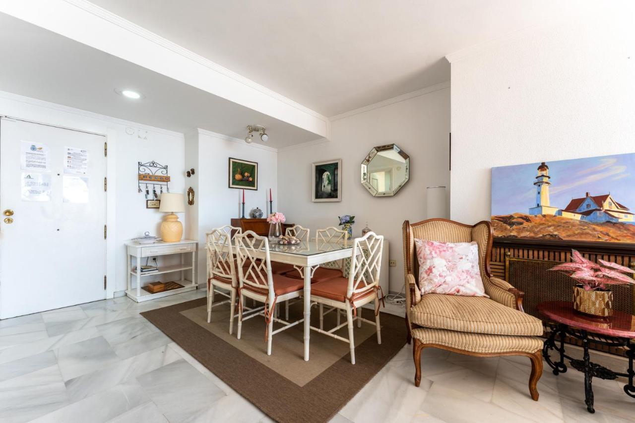 Malagasuite Torremolinos Seaside Penthouse Buitenkant foto