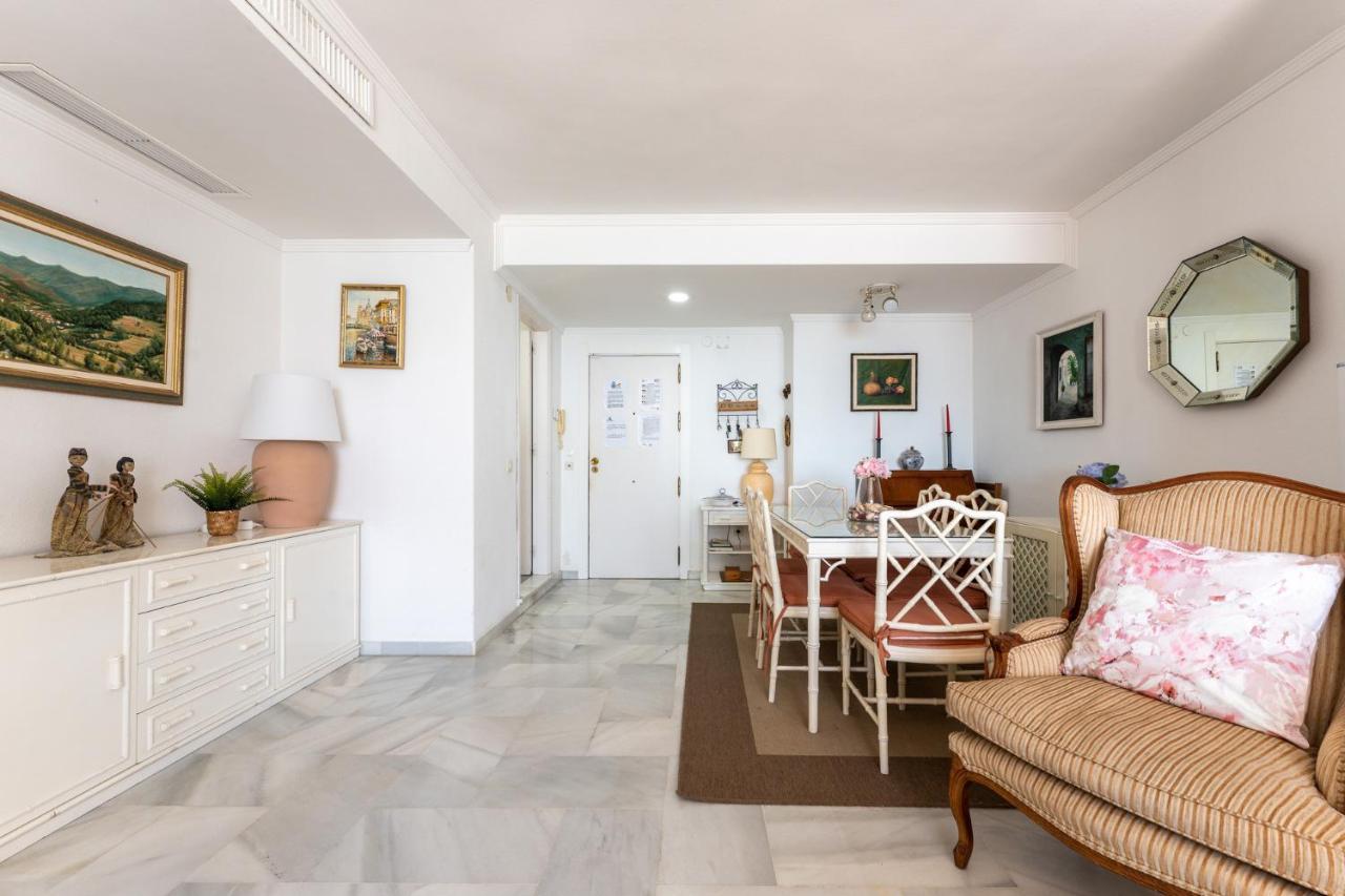 Malagasuite Torremolinos Seaside Penthouse Buitenkant foto