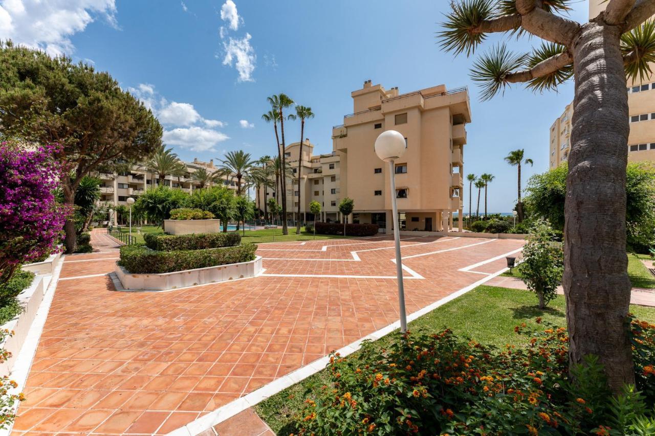 Malagasuite Torremolinos Seaside Penthouse Buitenkant foto