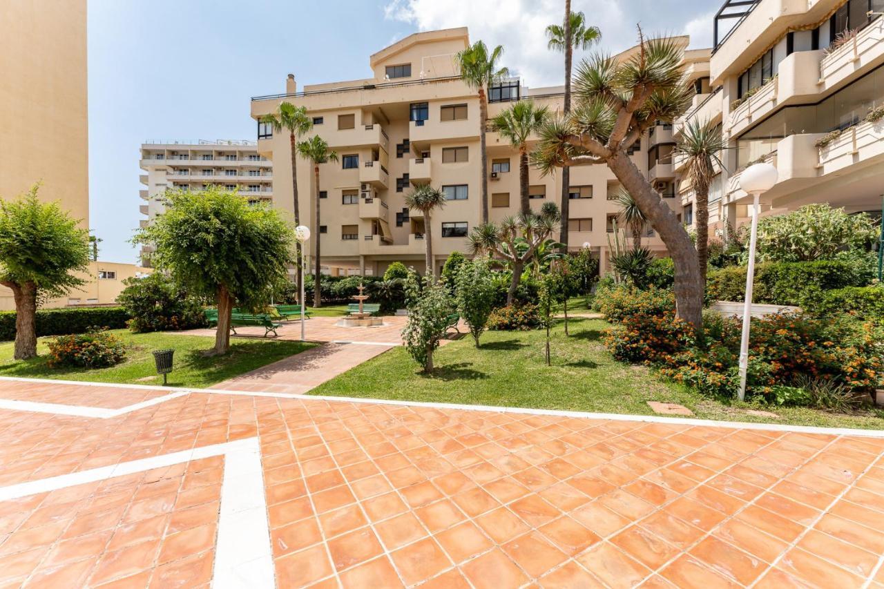 Malagasuite Torremolinos Seaside Penthouse Buitenkant foto