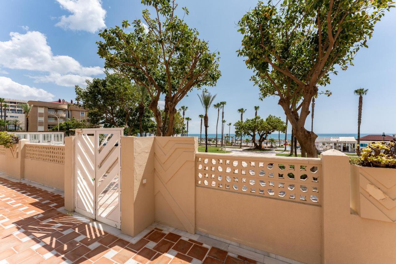 Malagasuite Torremolinos Seaside Penthouse Buitenkant foto
